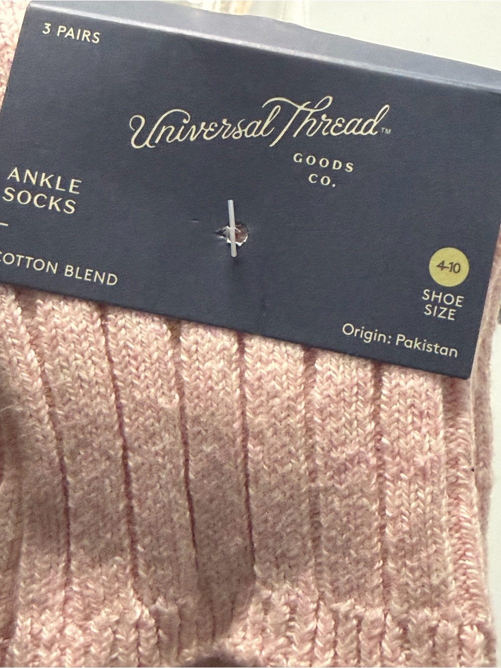 Universal Thread woman’s  Ankle Socks - 3 Pack size 4-10 shoe size